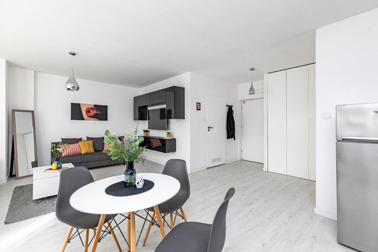 Superapart Beldan 4 Warschau Exterior foto